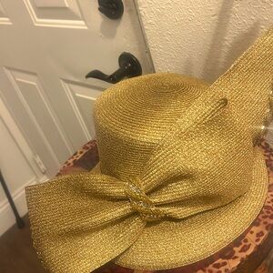 ❤️#12 Stunning Gold Bellini Church Lady Hat!